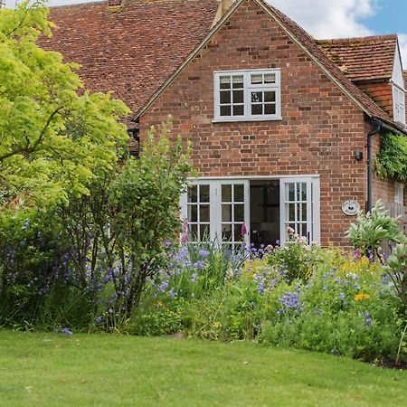 Villa Plum Pudding Stables Faversham Exterior foto
